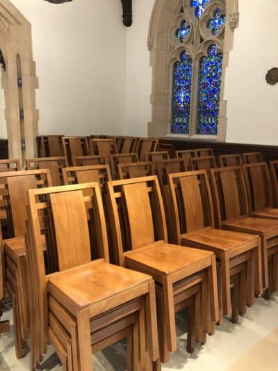 stacking chapel chairs